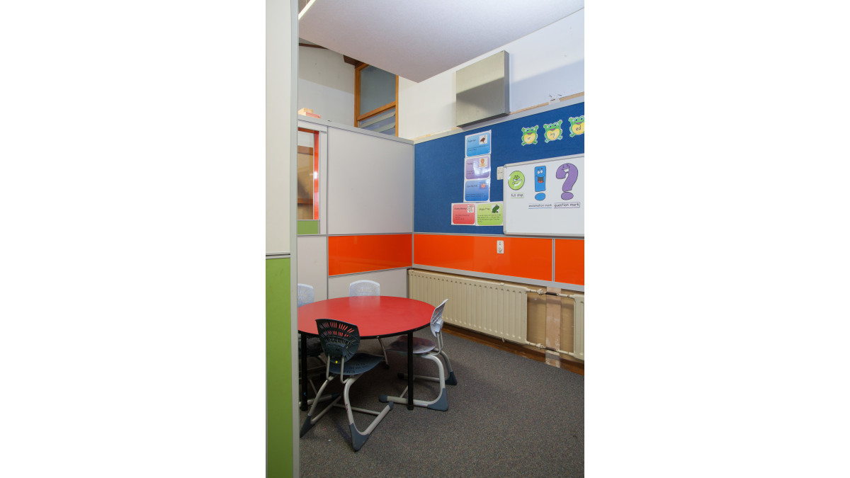 Waimairi School featuring Formica AR+ Clementine and Formica Glossy White Magnetic Whiteboard.