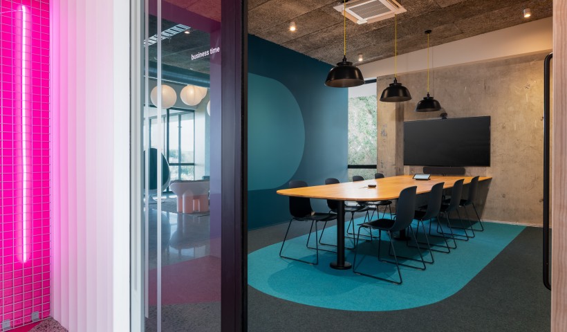 Dynamo6 Office Space Brought to Life with Colourful Tretford Carpets