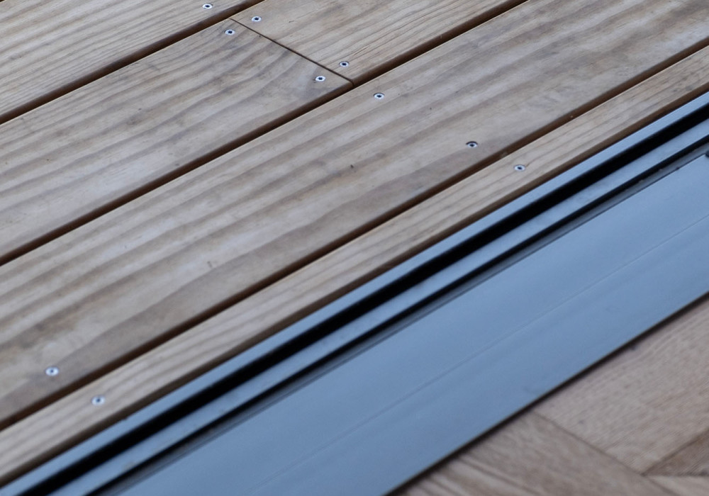 Vulcan Smooth Decking