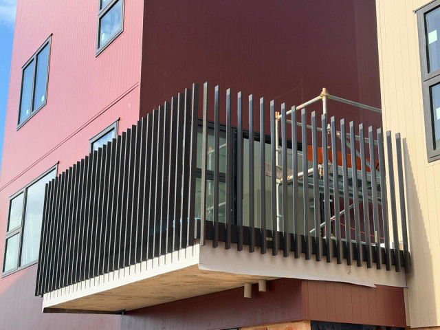 FINesse Fin-Rail Balustrade System