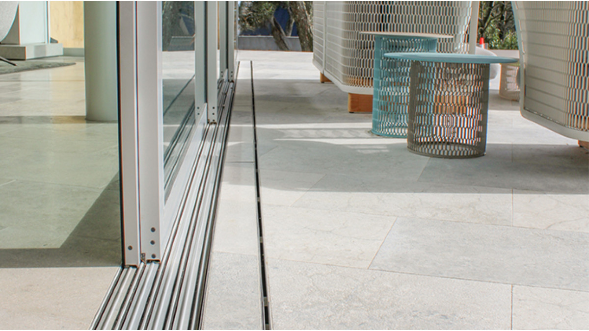 CBTI Open door Takapuna house linear drainage level threhsold channel grate drain