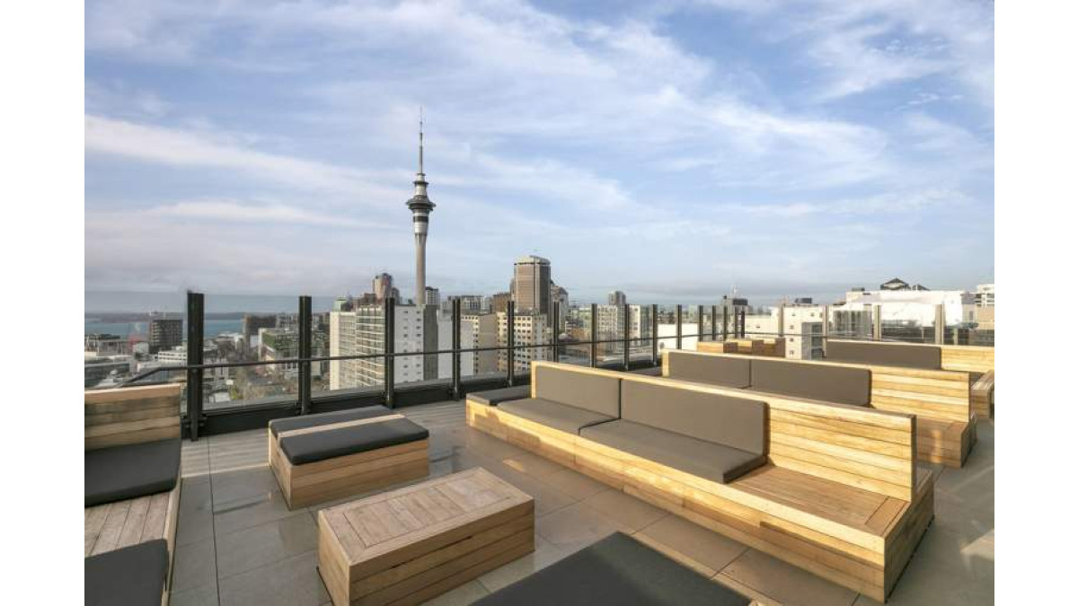 Dx, Sugartree roof