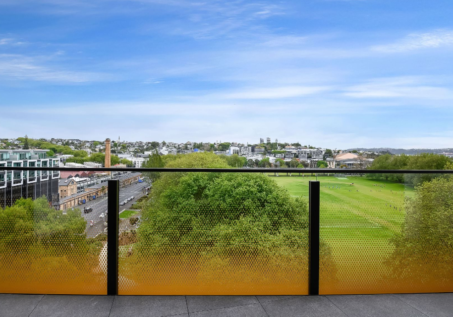 Skyrail Dx Series Glass Infill Balustrade System