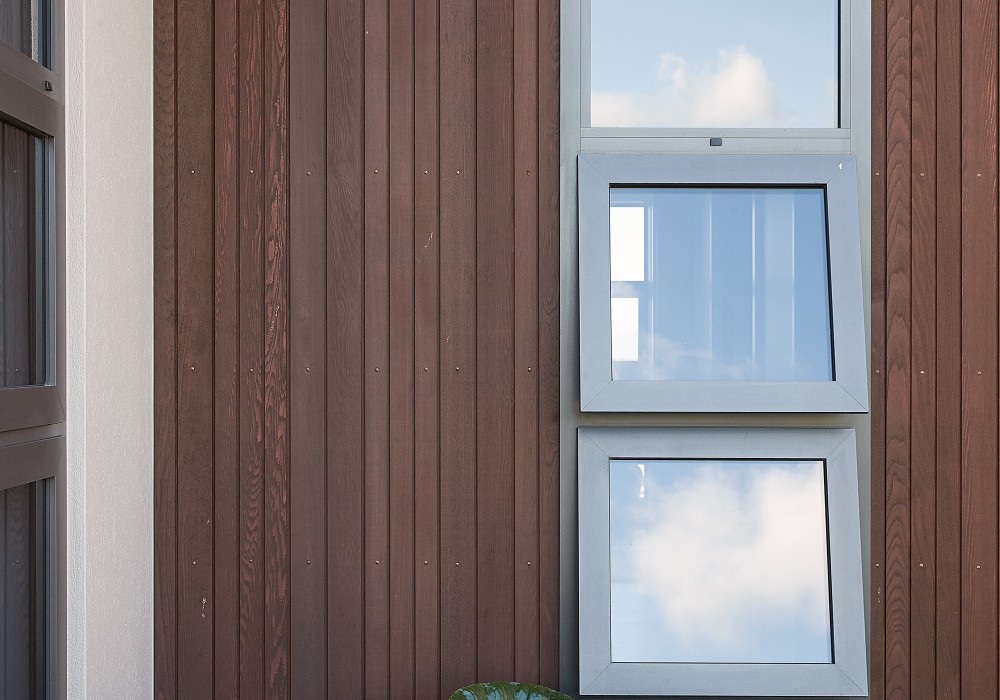 Metro Series ThermalHEART® Awning & Casement Windows