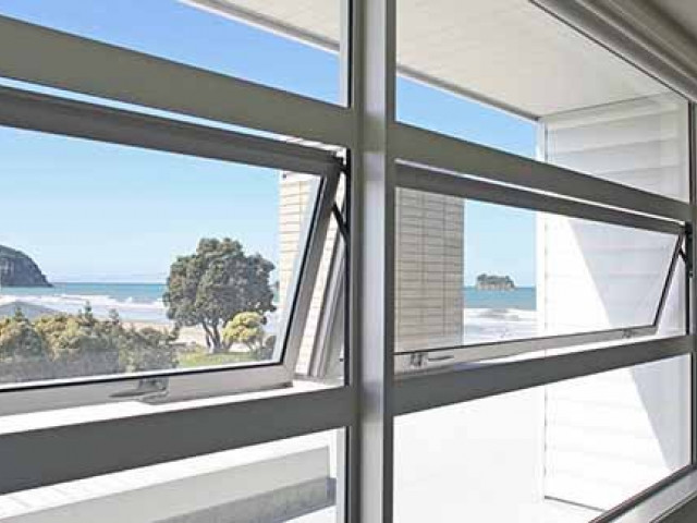 Metro Series Awning & Casement Windows