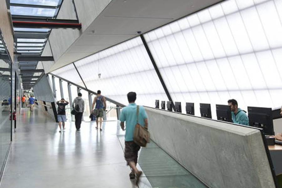 LEXAN THERMOCLICK Glazing System
