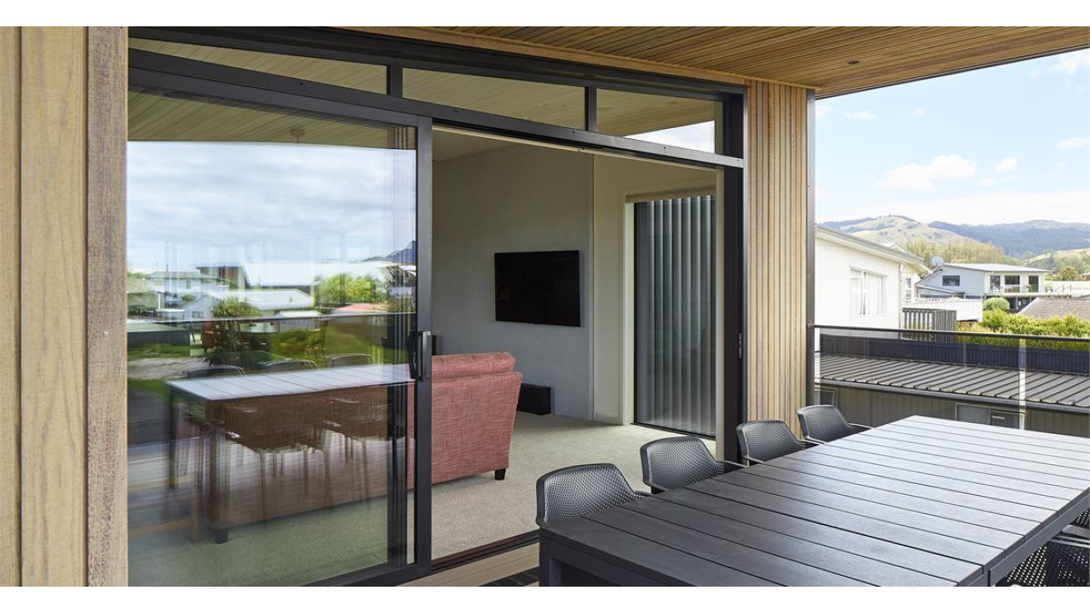 vantage whitianga 0040