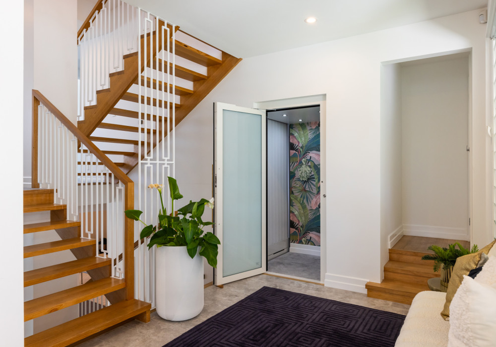 Savaria Eclipse Home Elevator