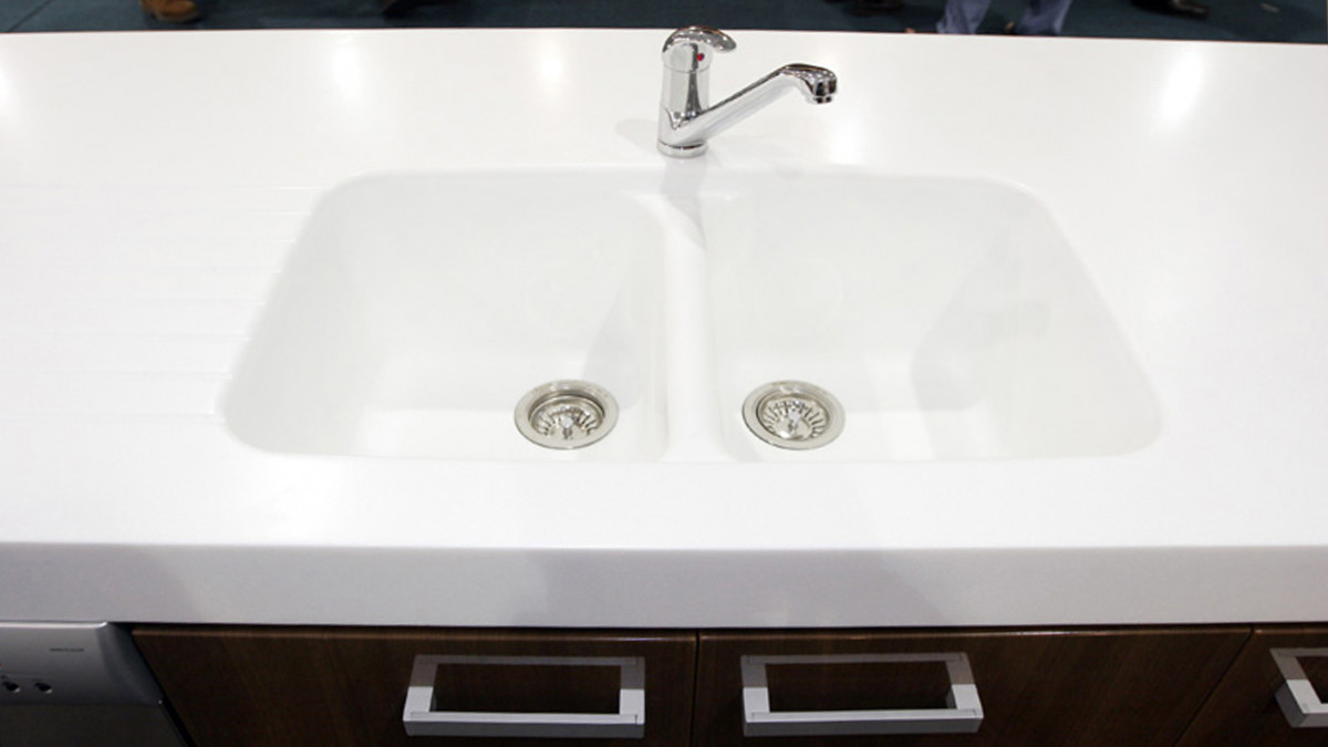 Staron Sink 3