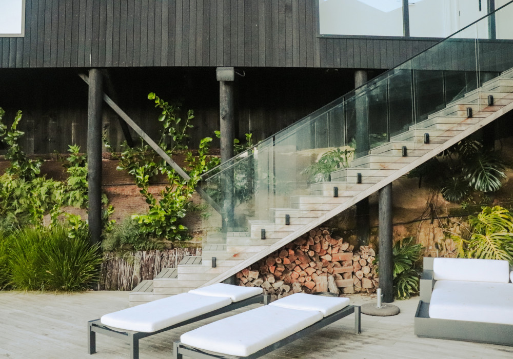 Aoraki Face Mount Balustrade and Pool Fence Friction Spigot System