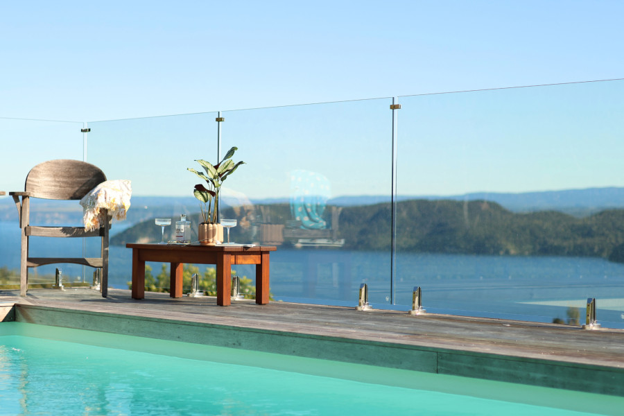 Milford Balustrade and Pool Fence Base Plate Friction Spigot System