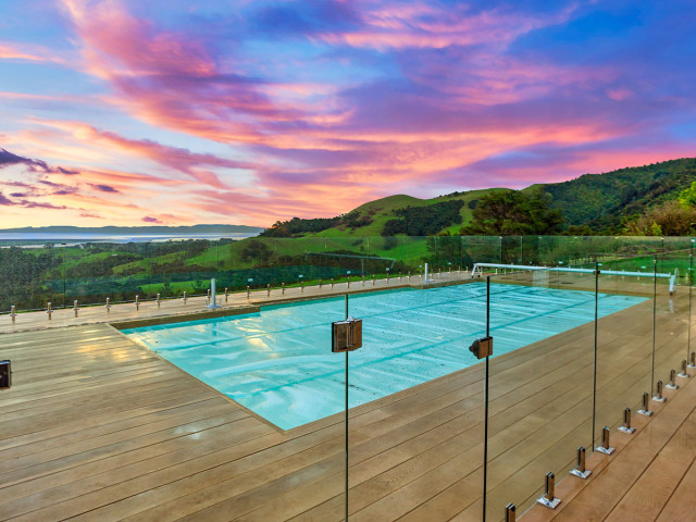  Tekapo Balustrade and Pool Fence Friction Spigot System