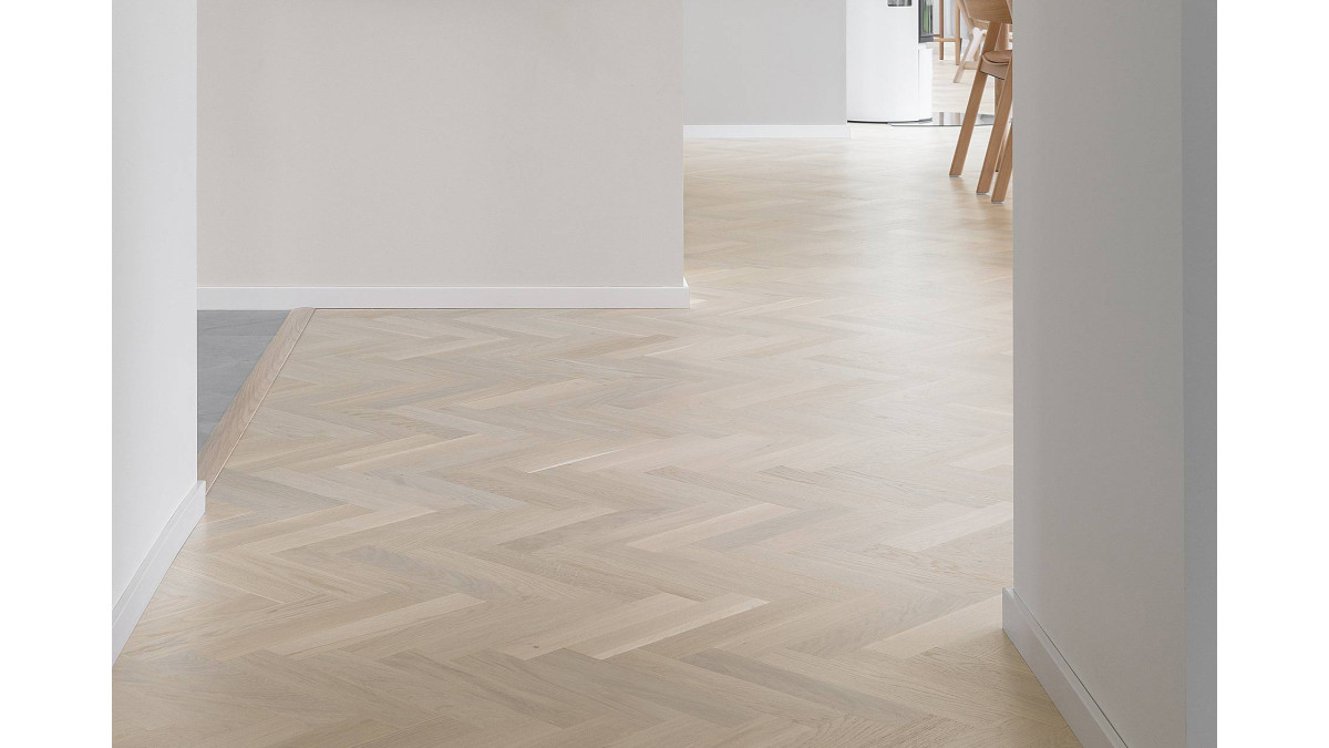 Bjelin Parquet Herringbone Powder White Install Image   web