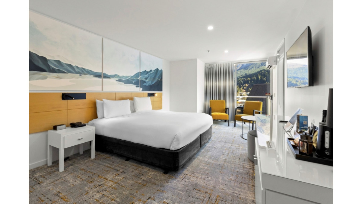 Scenic hotel suites room custom design axminster carpet 1