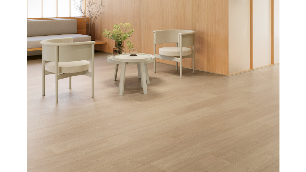 Finfloor 12 Essence Kalmar Oak Install Image   web