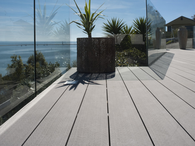 BiForm FORM 140 Solid Composite Decking