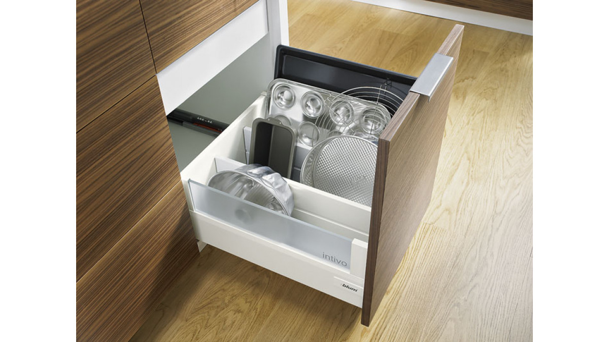 Blum box1102 4