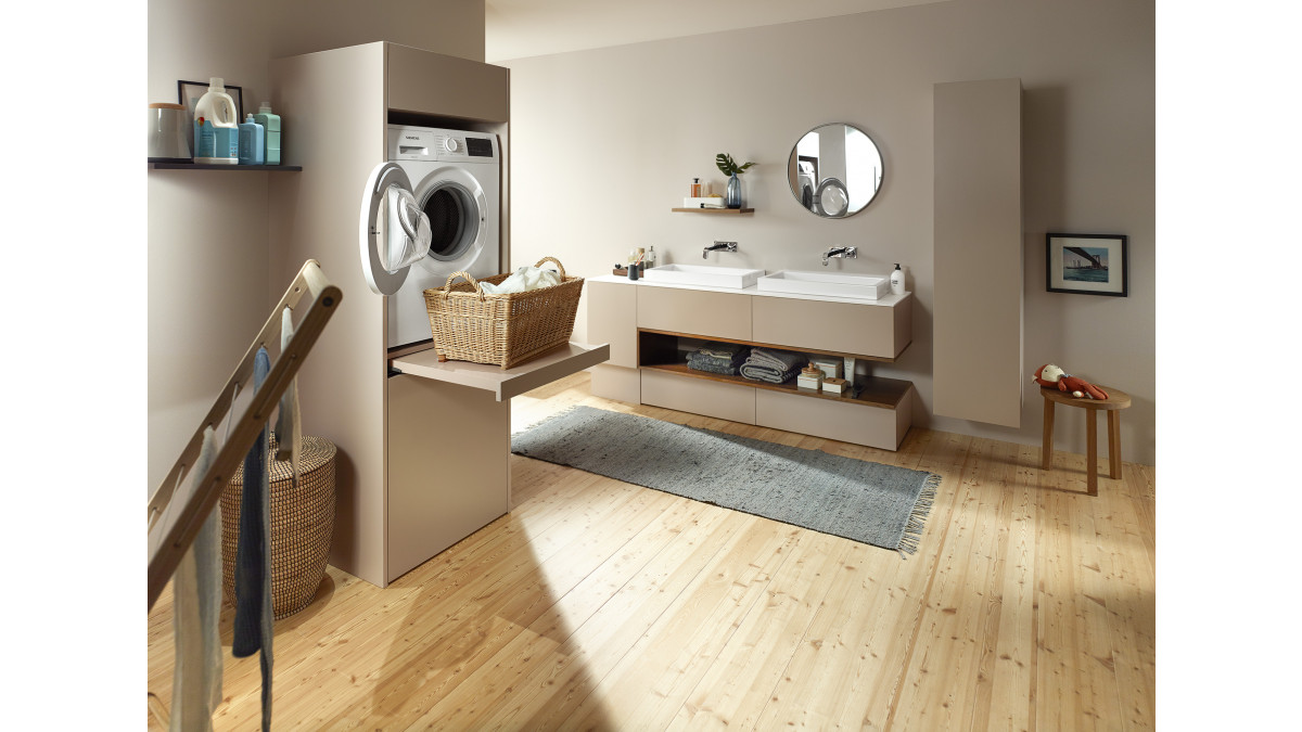 Blum MOVENTO Pull out shelf lock bathroom