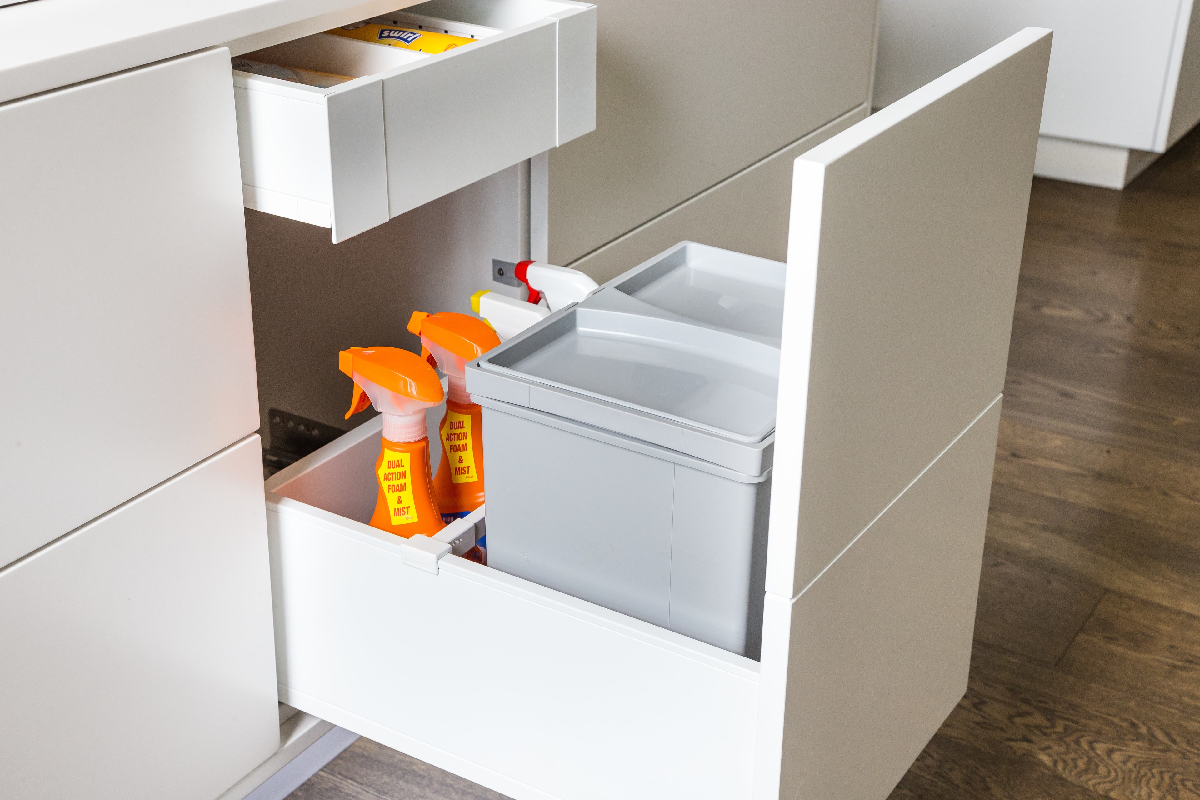 Servo Drive Uno For Bin Solutions By Blum Eboss