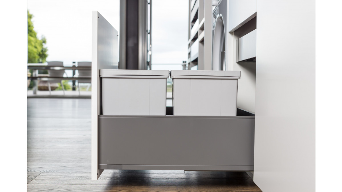 BLUM NZ bottom mount bins 17Ls LEGRABOX Oriongrey