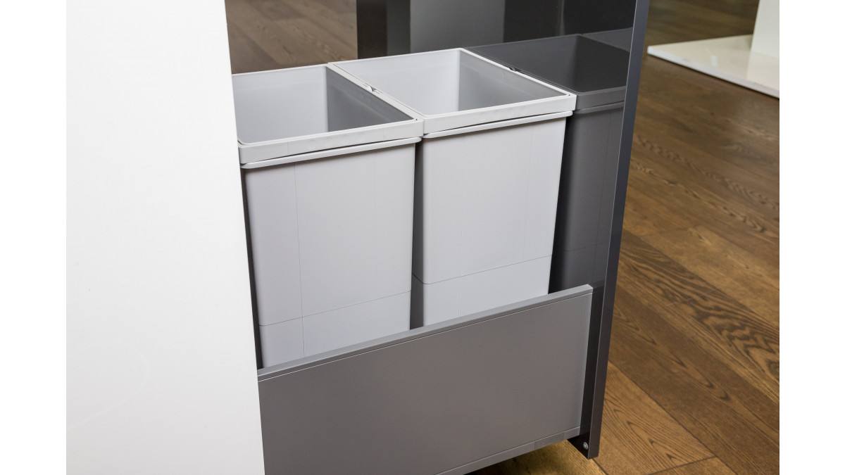 BLUM NZ bottom mount bins 29Ls LEGRABOX Oriongrey SERVO DRIVEuno