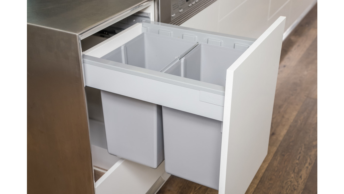 BLUM NZ top mount bins 450 mm wide TANDEMBOXantaro