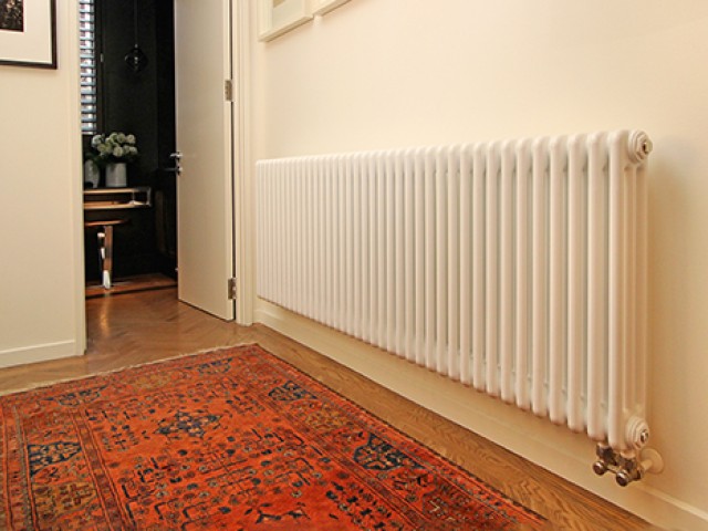 Heat Pump Radiator Heating System — Detached House