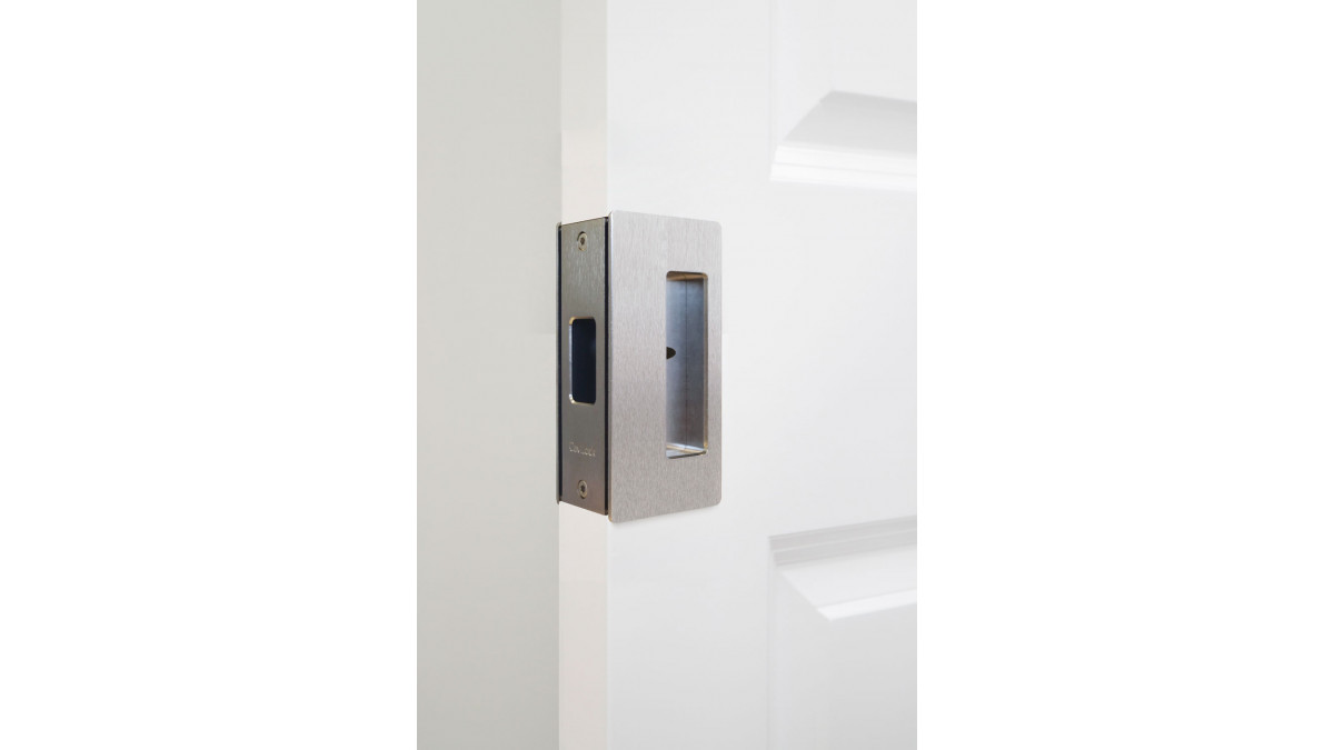 CL200 magnetic privacy