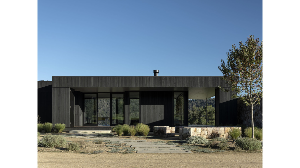 SHOALHAVEN Shou Sugi Ban Hardwood in CUTEK Punga