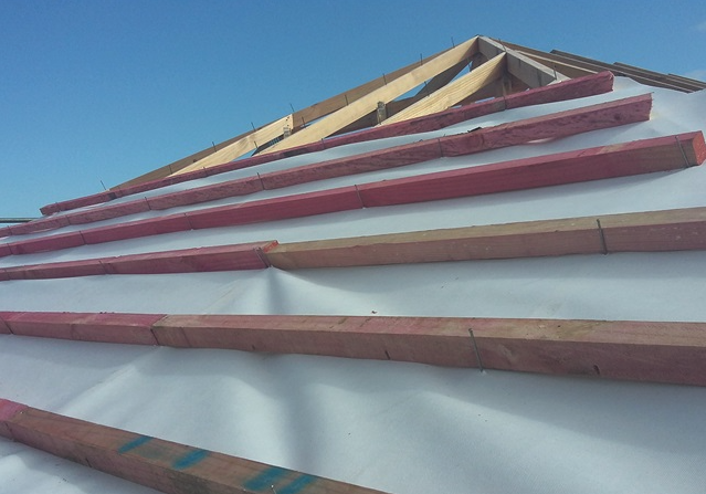 DriStud FRU38 — Fire Retardant Synthetic Self-Support Roof Underlay