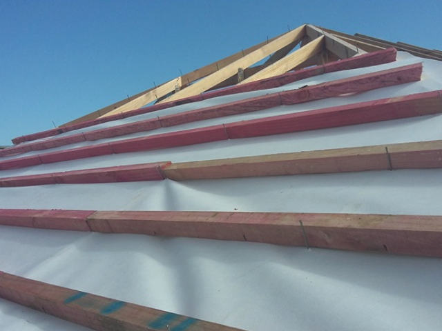DriStud FRU38 — Fire Retardant Synthetic Self-Support Roof Underlay