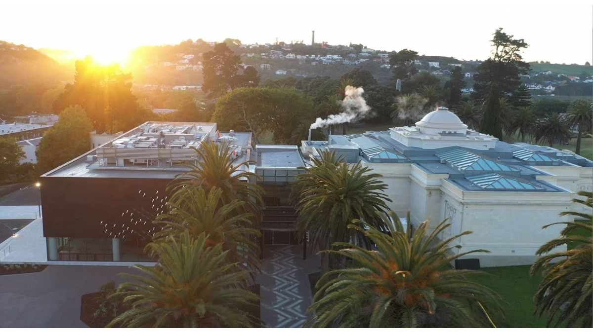 Te Whare o Rehua Sarjeant Gallery 1 drone 2 1920px
