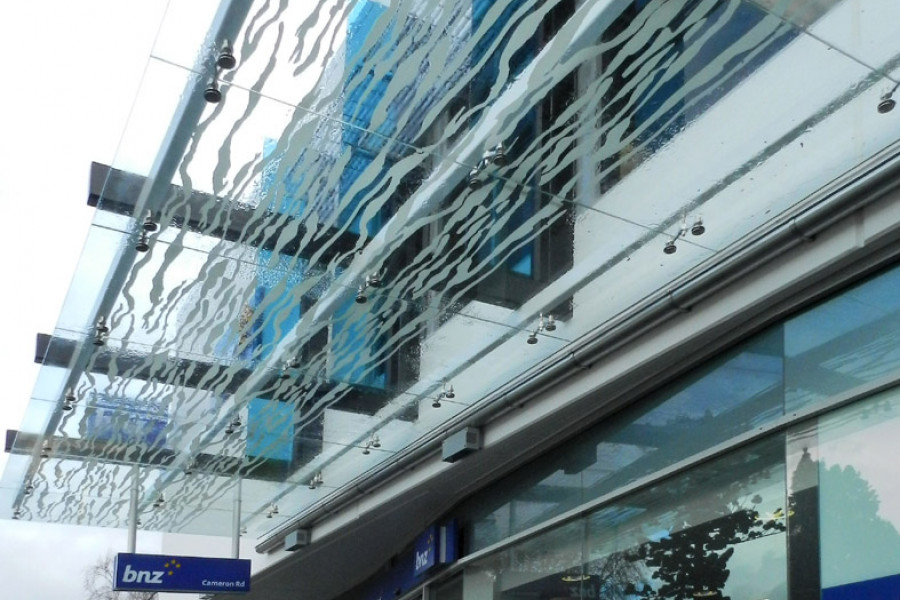 Viridian Glass Spider Canopy System