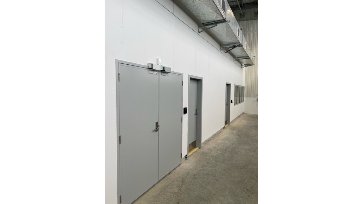 Auckland Airport Cargo Room