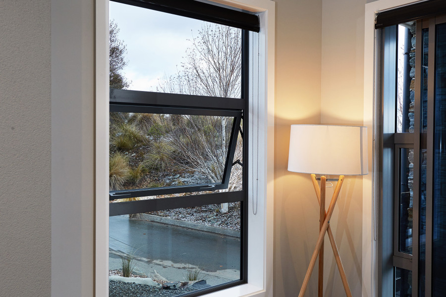 Residential Series ThermalHEART® Awning & Casement Windows