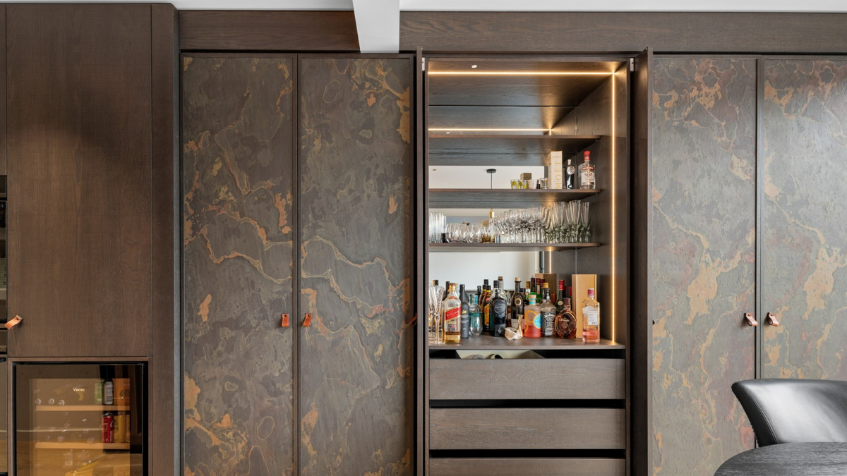 SE H4 Highlights Custom Joinery. Project by Masterwood Joinery.