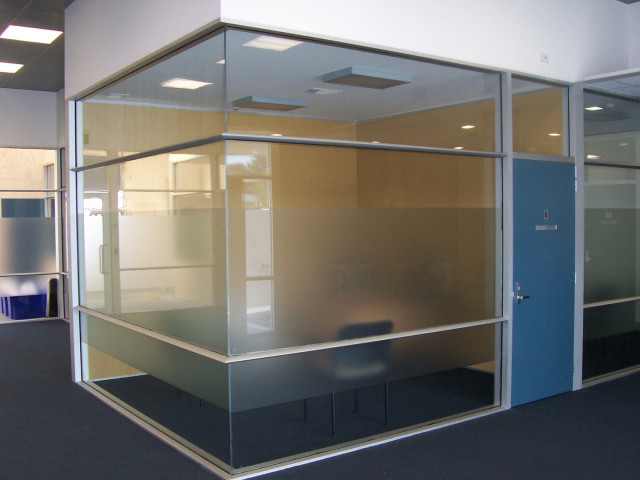 AAL Monz 92 Aluminium Partition System