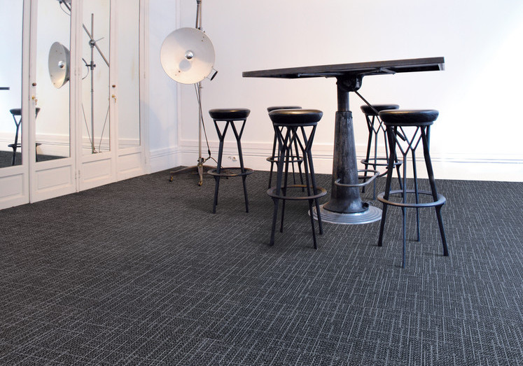 modulyss DSGN Tweed Carpet Tiles 