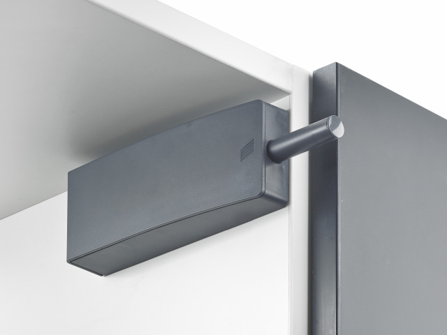 Push to Open Silent for Hinged Doors