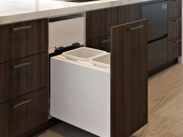 Concelo entro for Blum Merivobox: 450mm Cabinet, 2 x 20L — Silk White