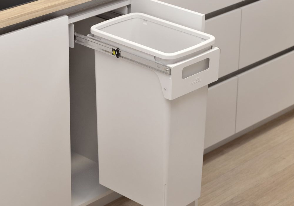 Hideaway Compact 1 x 40L Handle Pull — White