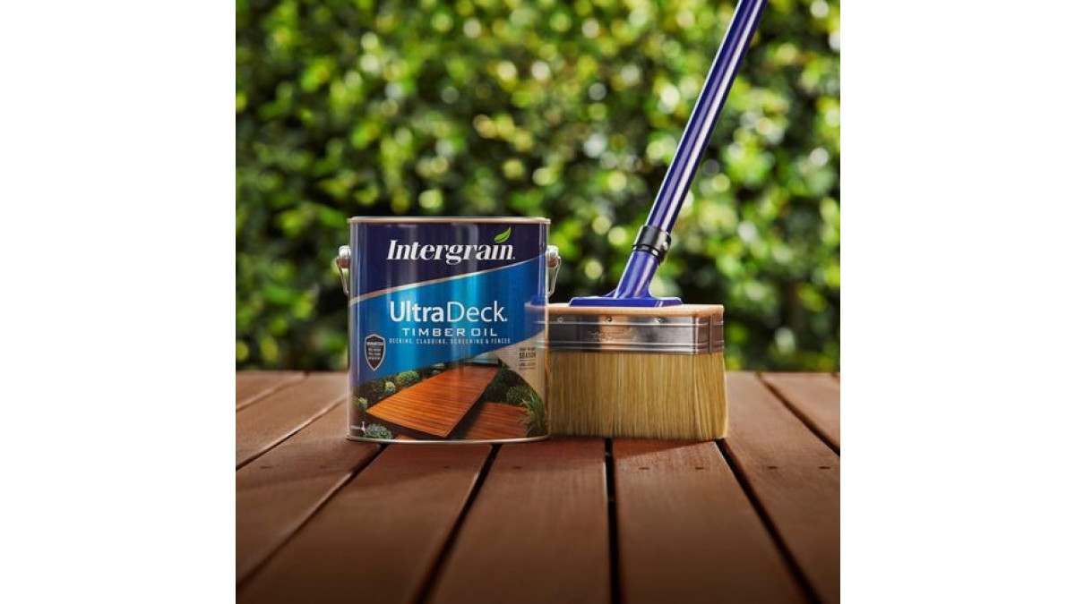 INFO 10 Intergrain UltraDeck Timber Oil