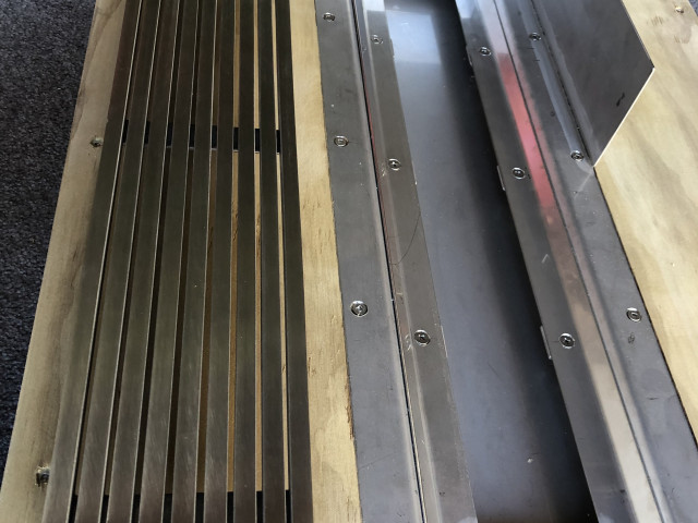 JESANI Vinyl Clamped Channel