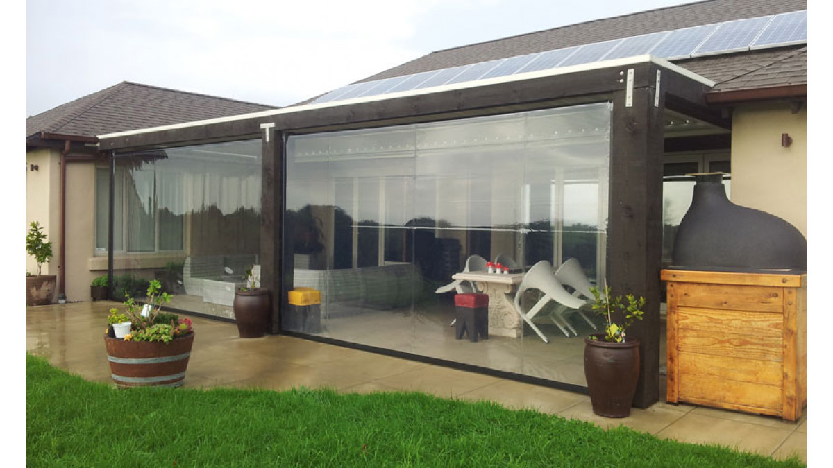 1Bannette Drop Down Awning in Clear PVC