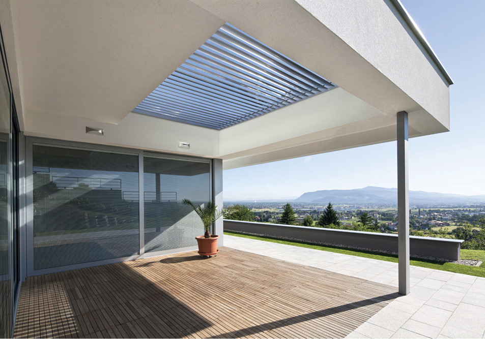 HomePlus Outdoor Living System (Opening Louvre Roof)