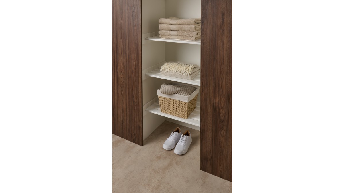 Linen Cupboard 1