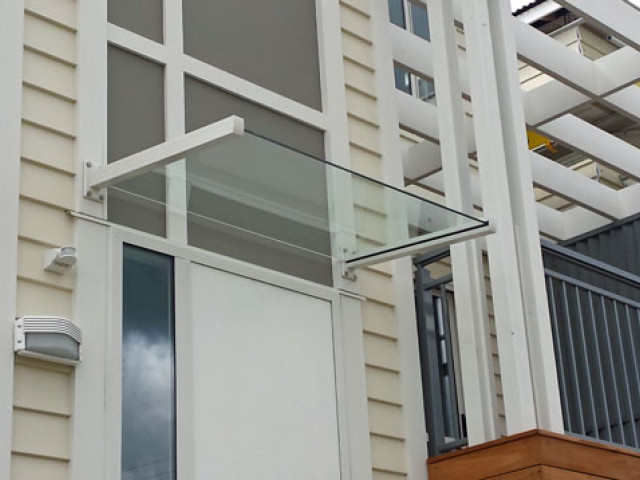 Edge® Canopy (Fixed Awning)