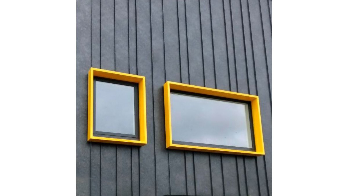 TIU window surround4 1000x1000