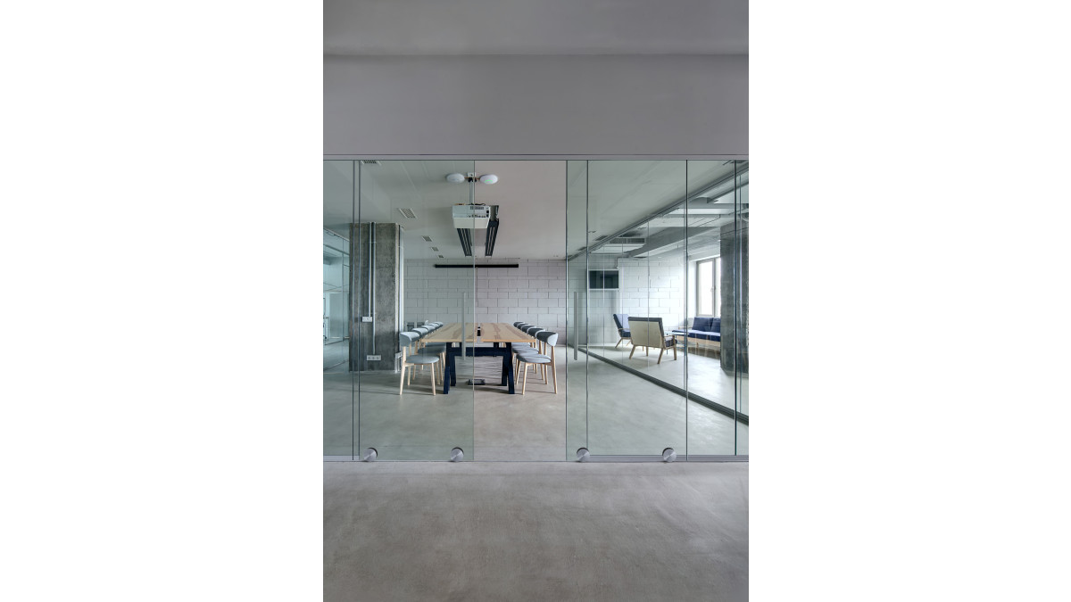 Rolline Sliding Glass Door Hero