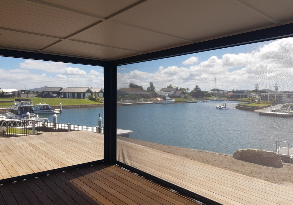 Solarzip® Outdoor Blind